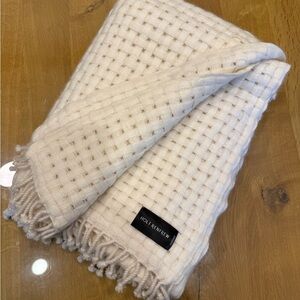 NWOT~Holt Renfrew ~ throw blanket